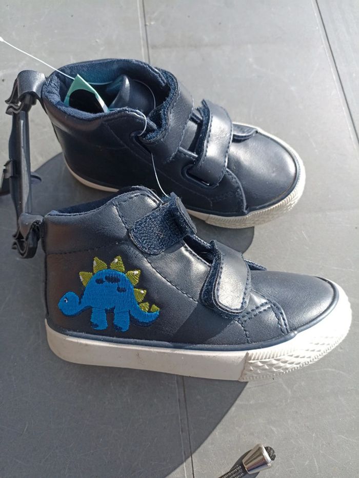 Chaussures taille 22