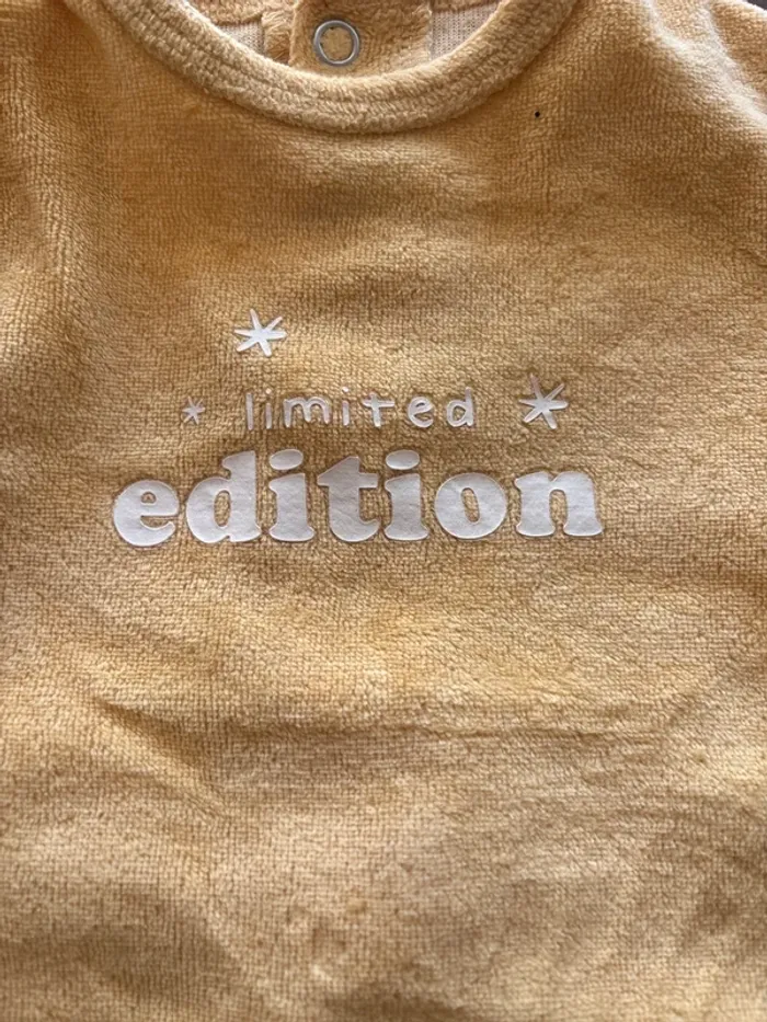 Pyjama 1 mois - photo numéro 2