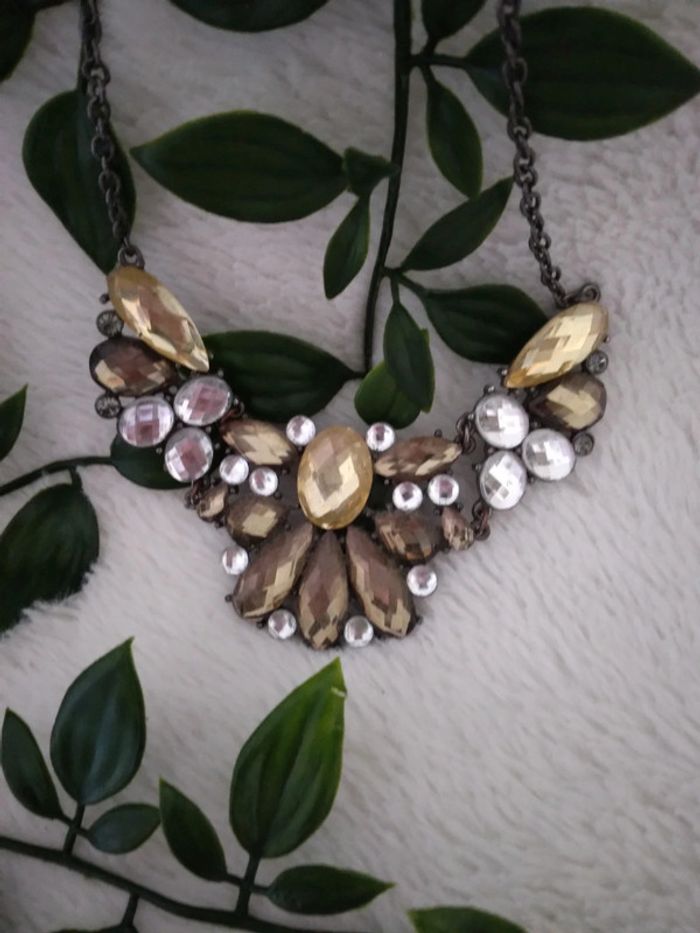 🌸Collier a motif floraux 🌸 - photo numéro 2