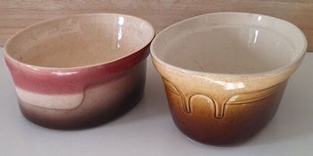 Lot de deux grandes terrines en terre cuite 