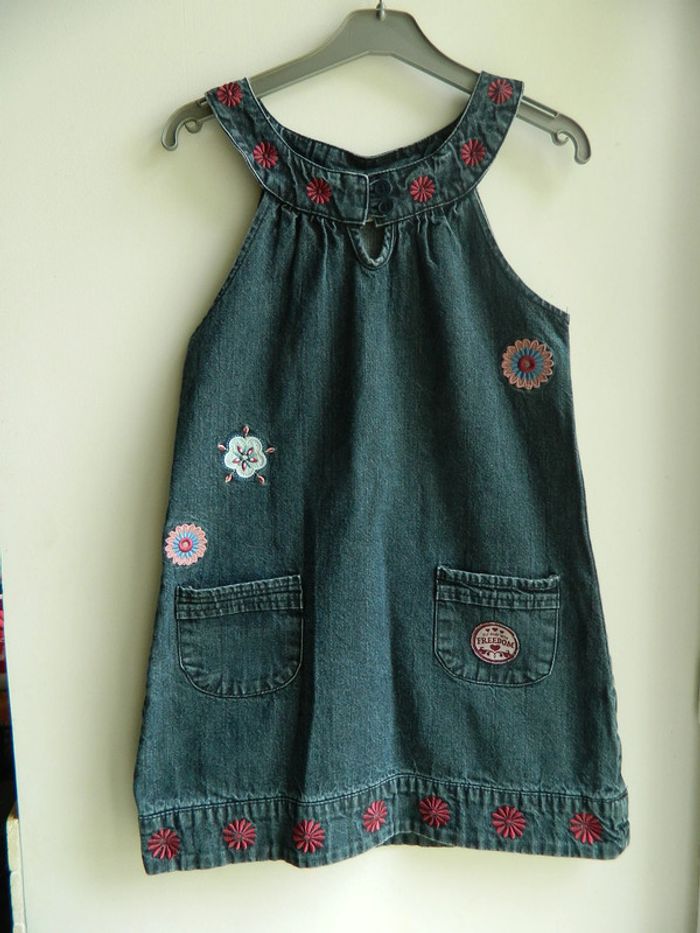 Robe en jeans T 8 ans "Influx"