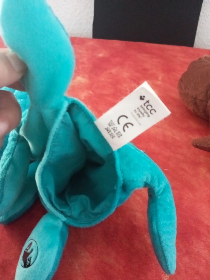 Lot de 2 peluches marionnettes Jurassic World - photo numéro 7