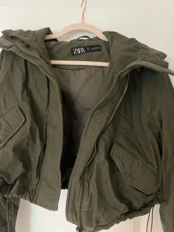 Veste courte style bomber kaki