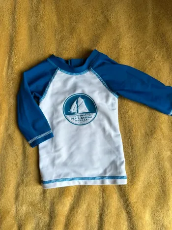 Teeshirt anti-uv petit bateau 6 mois