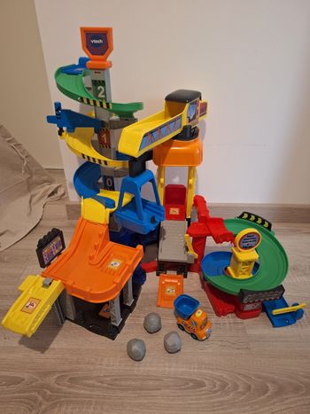 Circuit chantier tut tut bolide