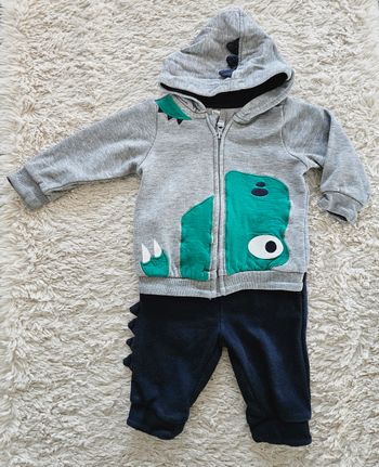 Tenue 6 mois crocodile En très bon état 
Taille 68 cm
#Tousle6moisdEli