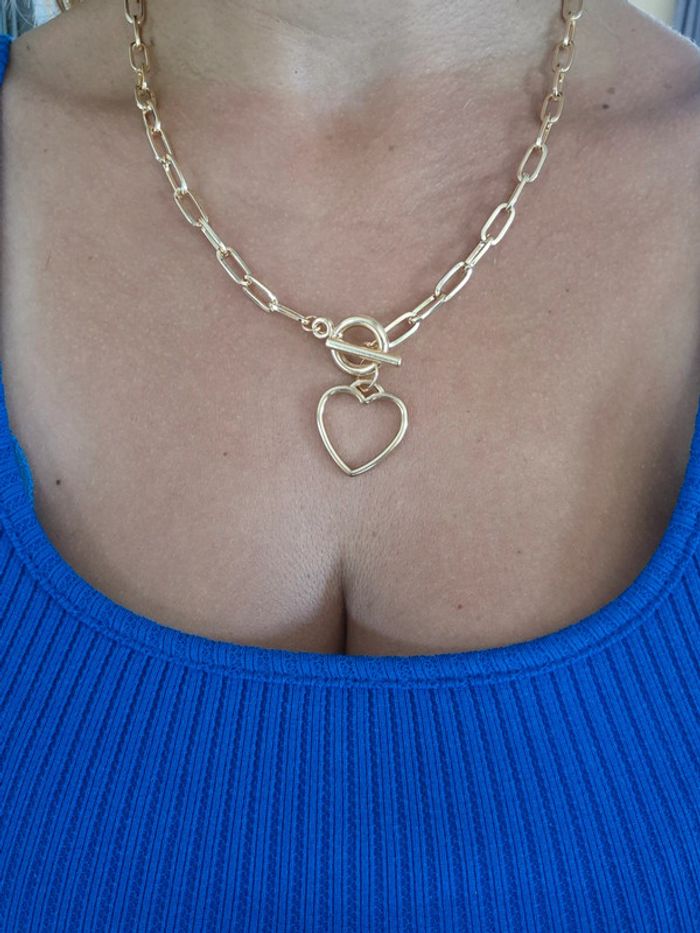 Jolie collier gros maillon avec cœur