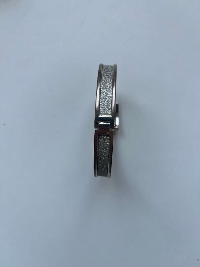 Bracelet design pailleté argenté - photo numéro 2