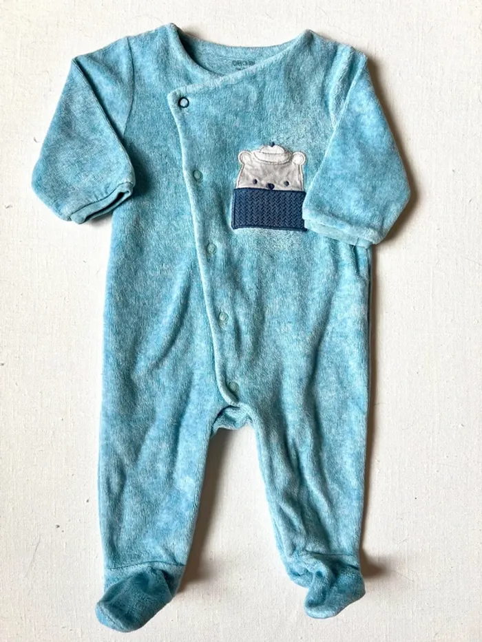 Pyjama Obaïbi 3 mois 59 cm – bleu clair – motif ours – très bon état
