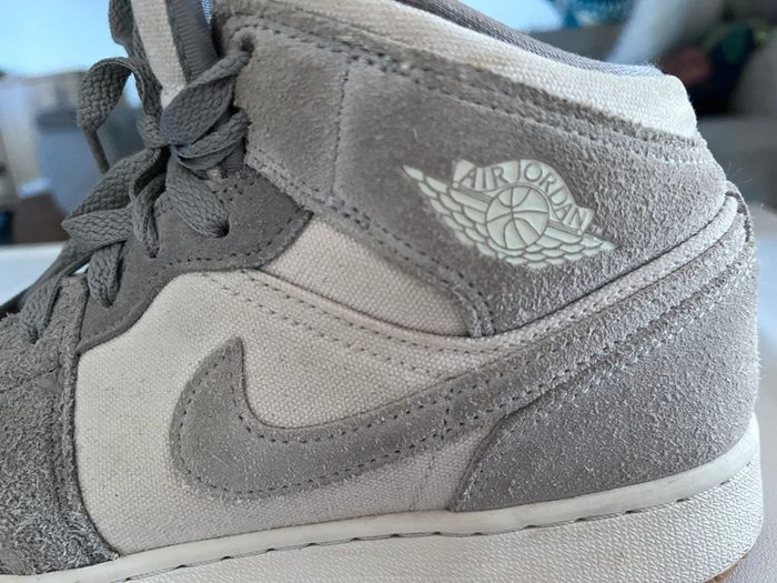 Baskets de Nike air Jordan 1 mid en taille 39 - photo numéro 6