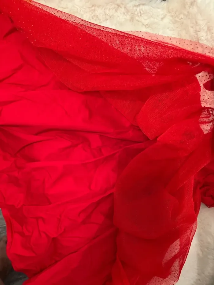 Magnifique robe rouge fille 18 mois - photo numéro 5