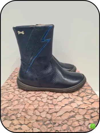 Chaussures Stones and Bones taille 25