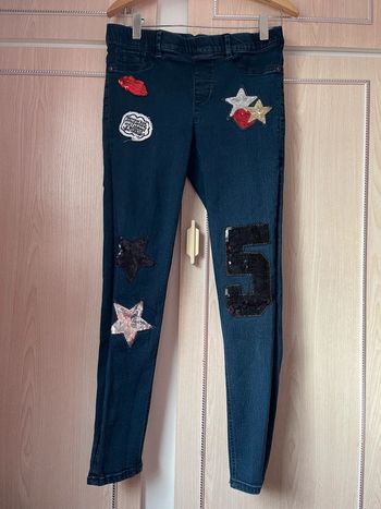 Jean slim sans boutons taille M