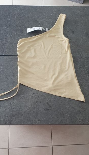 Haut asymétrique neuf en S