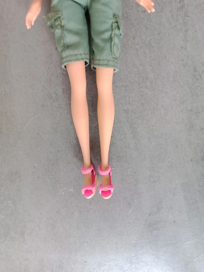 Poupée Barbie - photo numéro 3