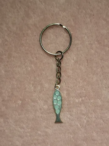 🔑 Porte-clé poisson argenté 🐠