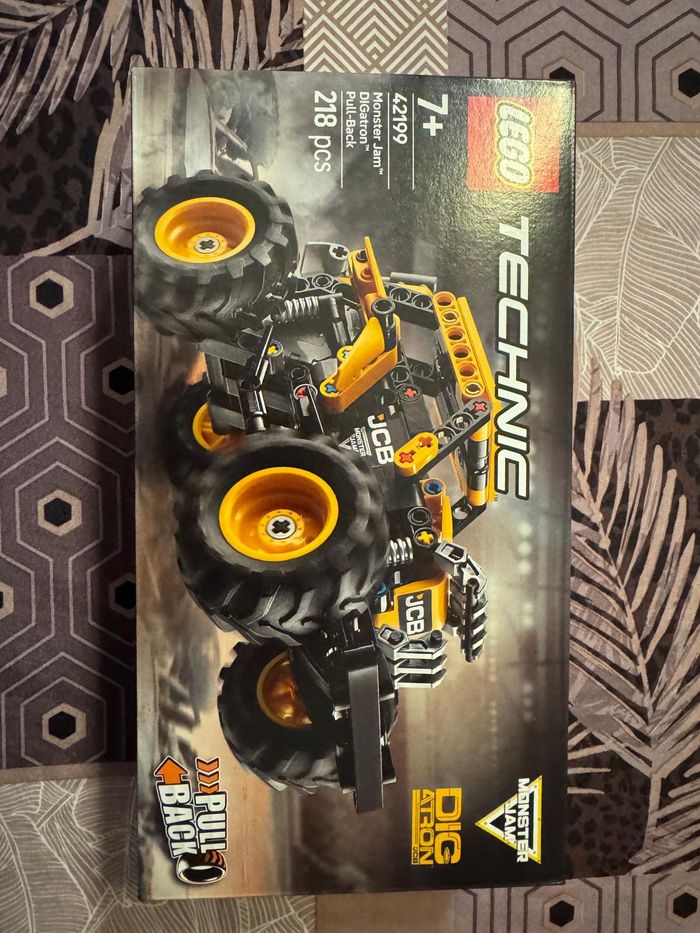 LEGO Technic 42199 – Monster Jam DIGatron Pull-Back – 218 pièces – Neuf scellé