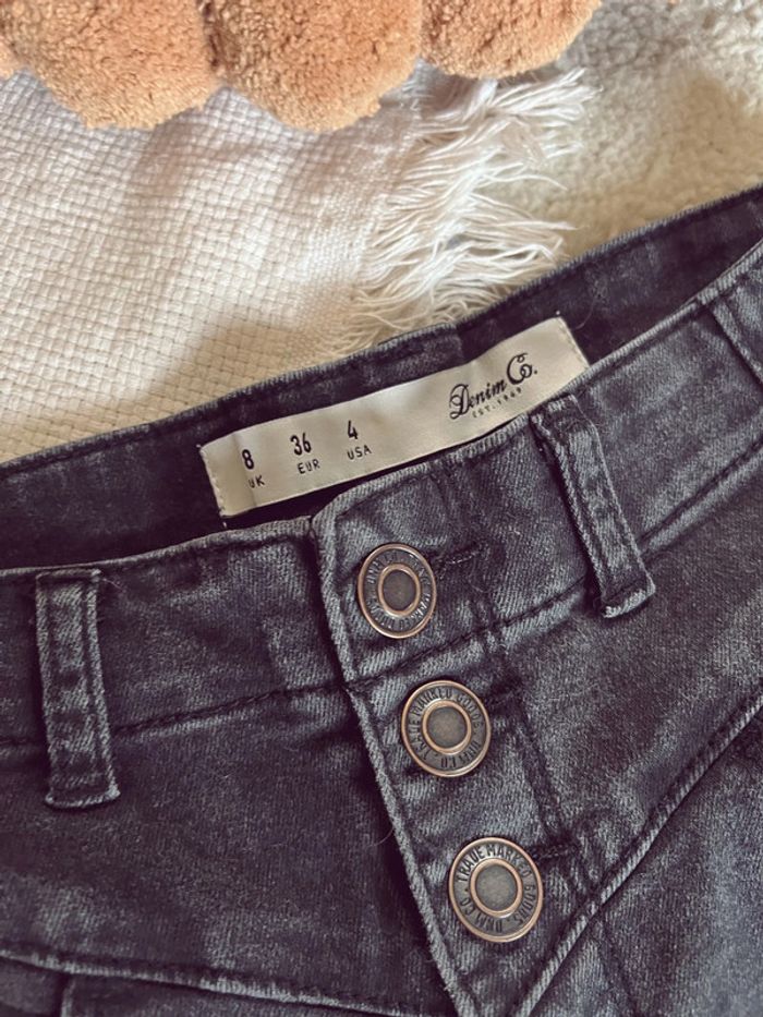 Short en jean noir taille haute primark - photo numéro 3