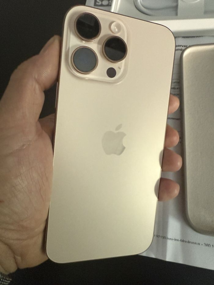 Ipnone _16_pro _max. - photo numéro 3