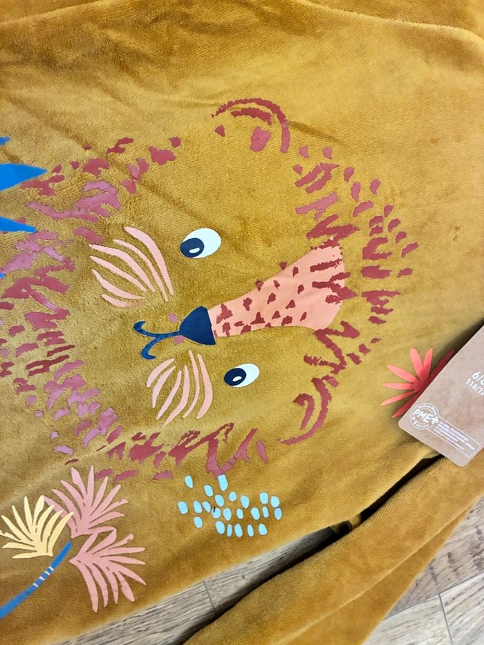 Pyjama neuf - photo numéro 2