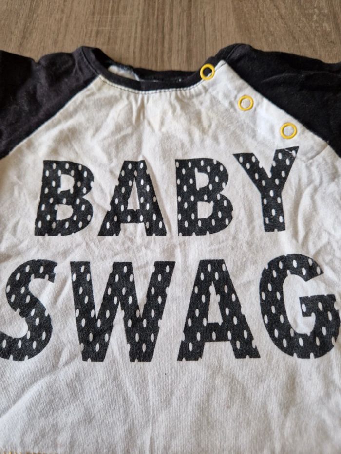 T shirt 3 mois - photo numéro 2