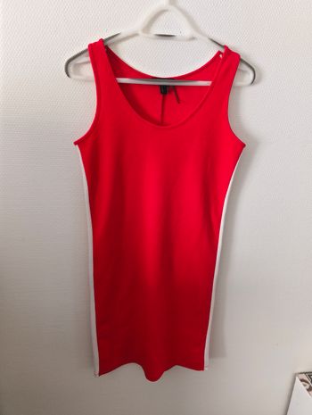 Robe femme taille 40 ( jennyfer)