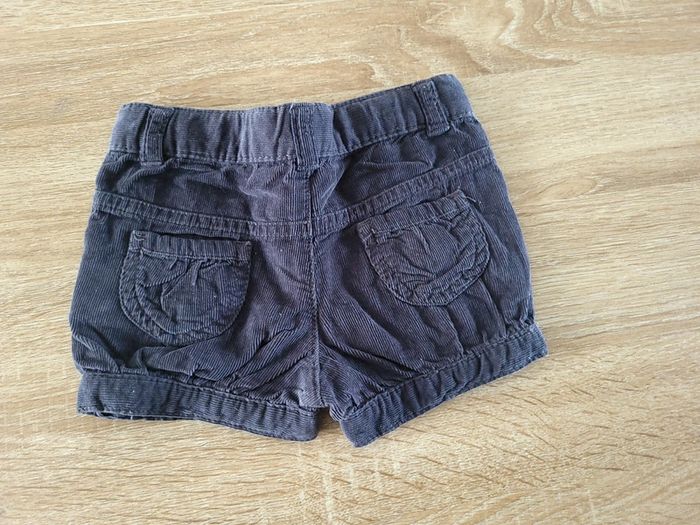 Short velour 9 mois - photo numéro 2