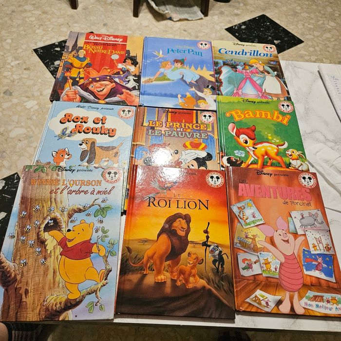 lot de livres Disney