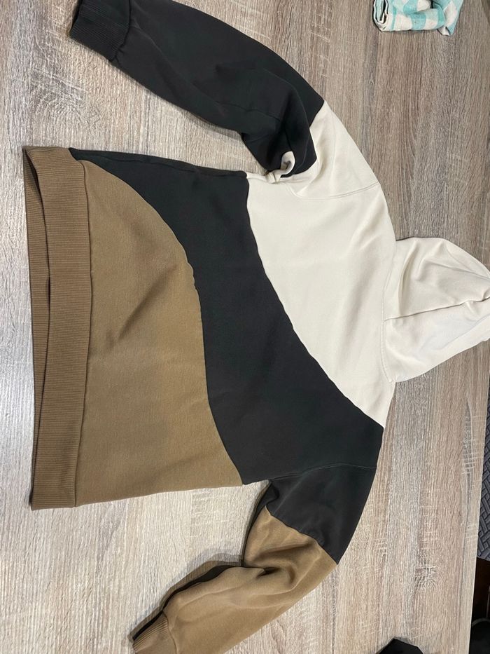 Pull Puma 11-12 ans - photo numéro 3