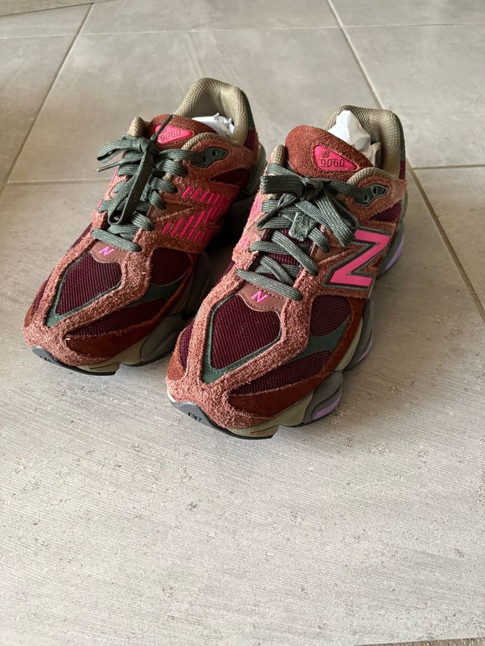 New Balance 9060 Chênes/Bordeaux