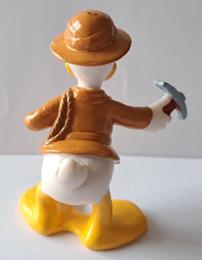 Figurine Disney Donald Duck explorateur - photo numéro 2