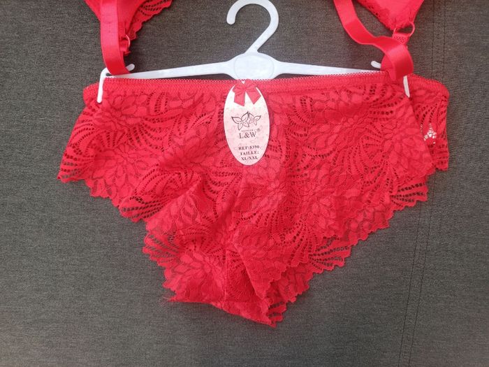 Ensemble lingerie - photo numéro 3