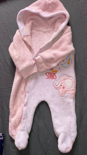 Lot 4 pyjamas d’hiver pour bébé fille