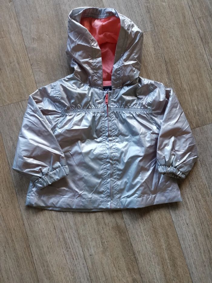 Imperméable argenté 6 mois