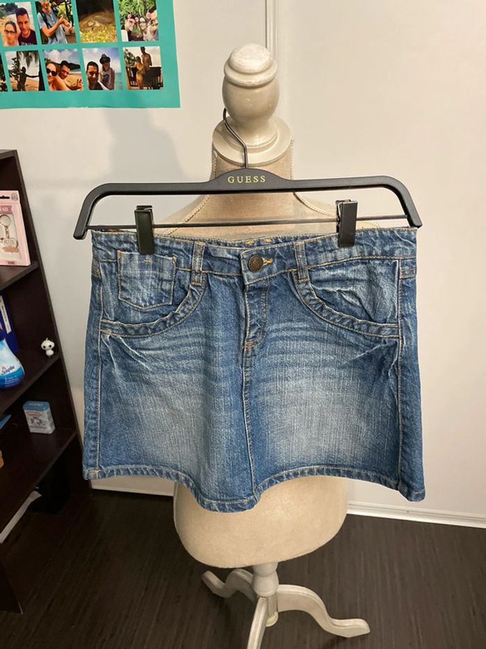 Jupe en jeans BTS T16 ans