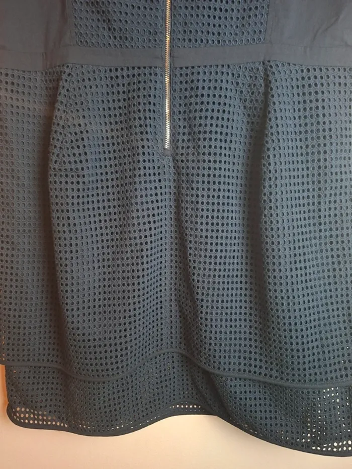 Robe Armani Exchange A|X bleu marine chic ajourée T.40/42 - photo numéro 9