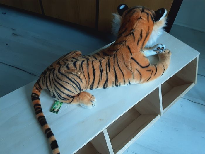 Peluche tigre 60 cm de longueur Neuve - photo numéro 3