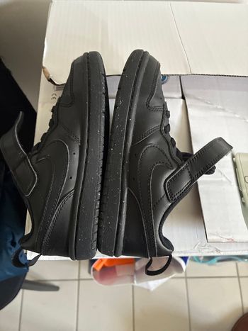 Basket Nike T 28