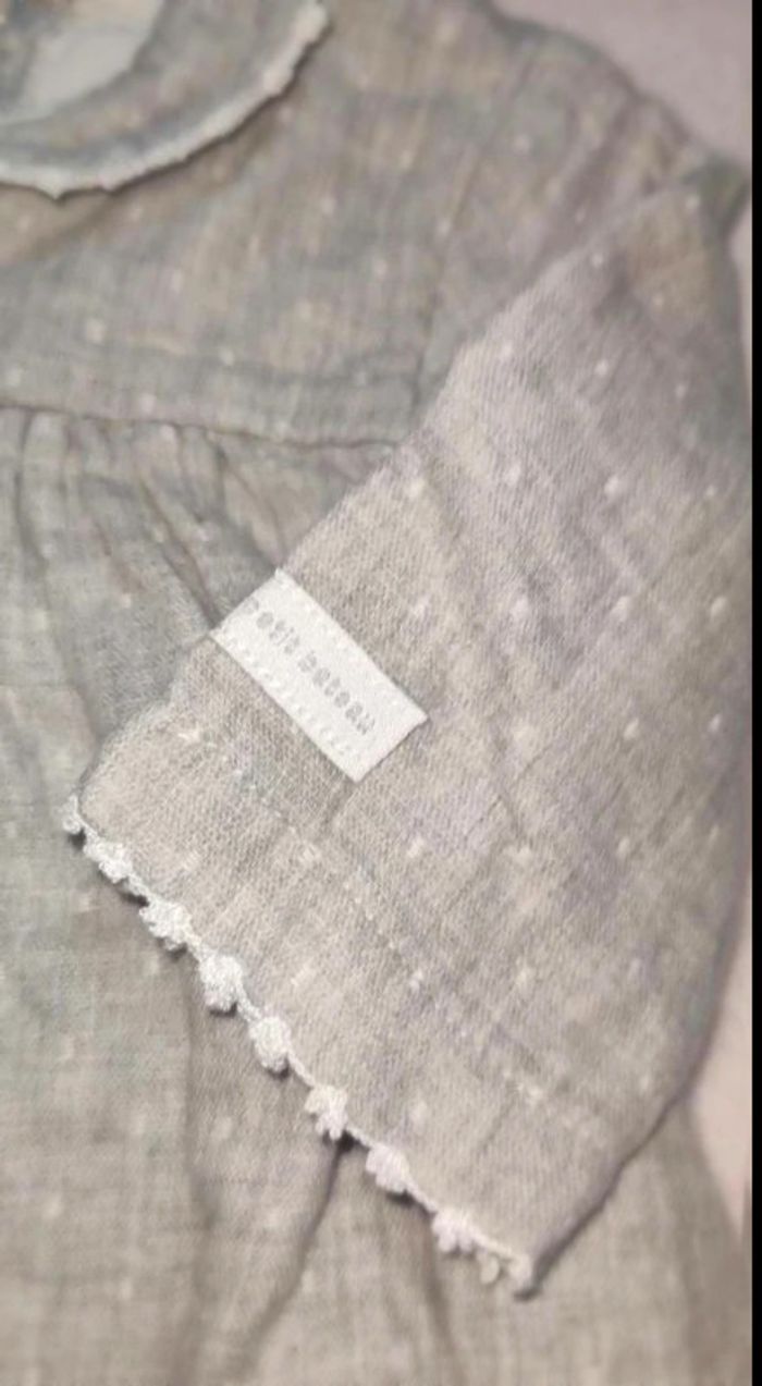 Robe 1  mois - photo numéro 2