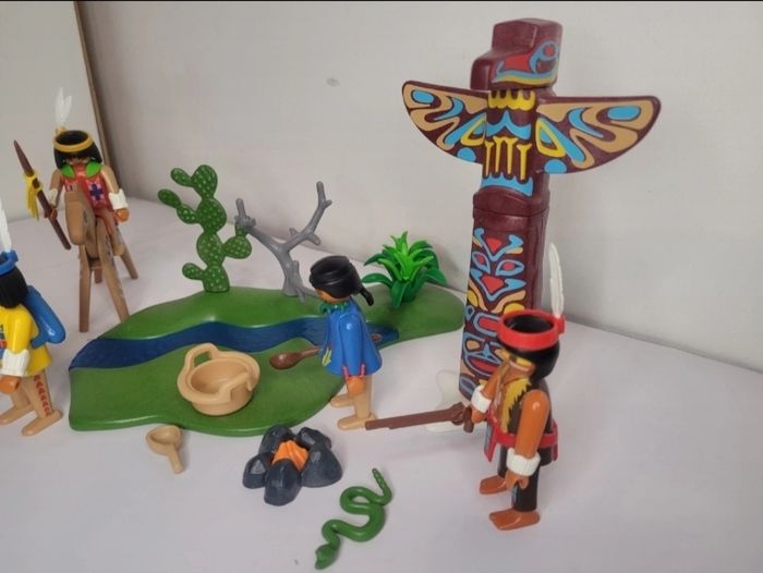 Lot de Playmobil Indiens - photo numéro 3