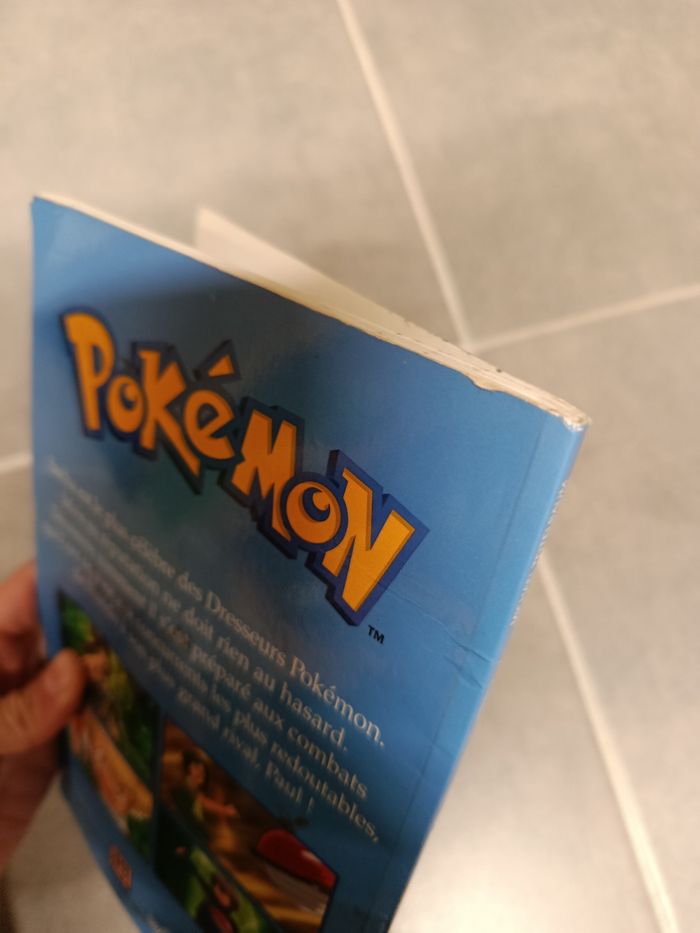 Livre pokémon Sacha au combat - photo numéro 5