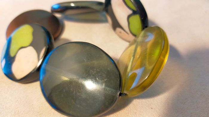 Bracelet élastique – Pastilles colorées & motif abstrait – Collection Terres d’Ailleurs - PMN - photo numéro 3