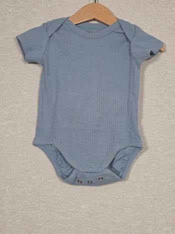 Bodie manche courte bleu zeeman 74-80cm