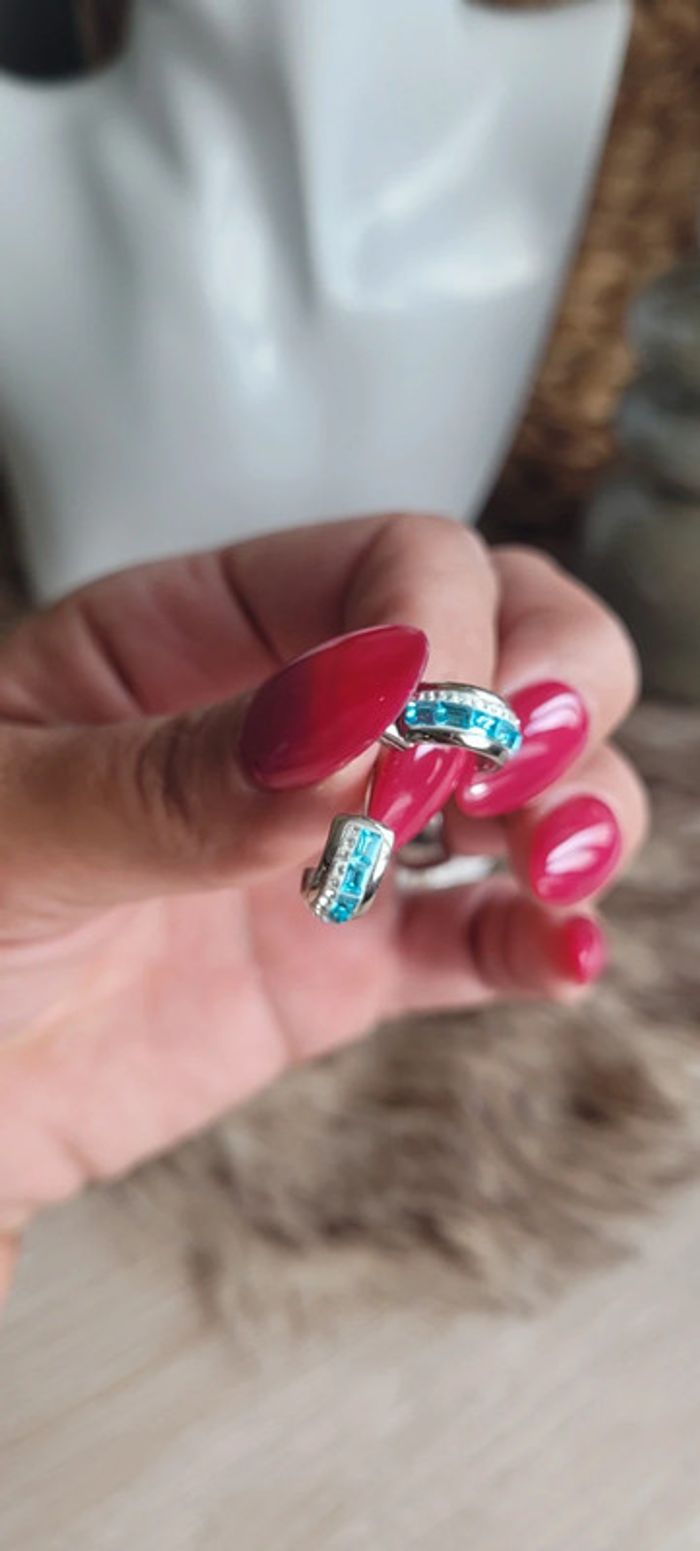 Jolie petite créole turquoise et argenté - photo numéro 4