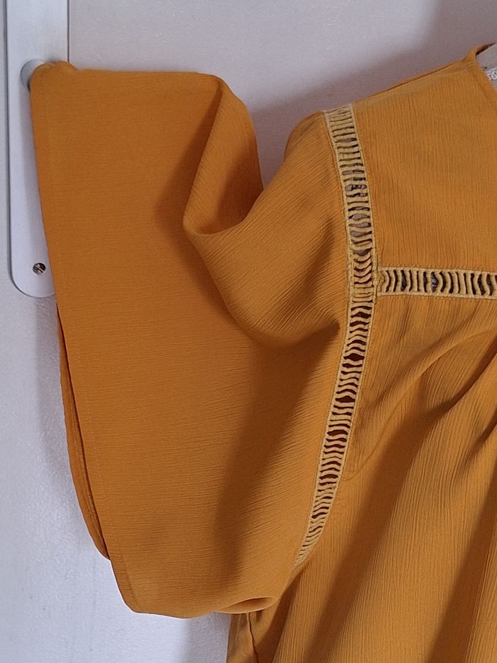 Blouse couleur moutarde avec des manches 3/4 chauve-souris - photo numéro 3