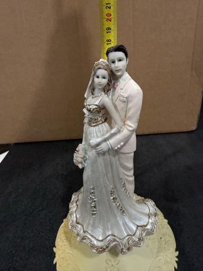 Figurine couple de mariée - photo numéro 5