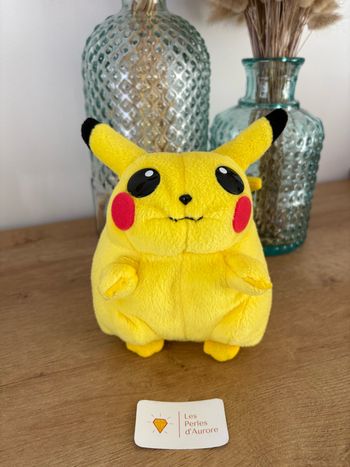 Peluche vintage Pikachu Pokémon