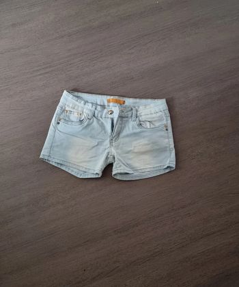 Short jean