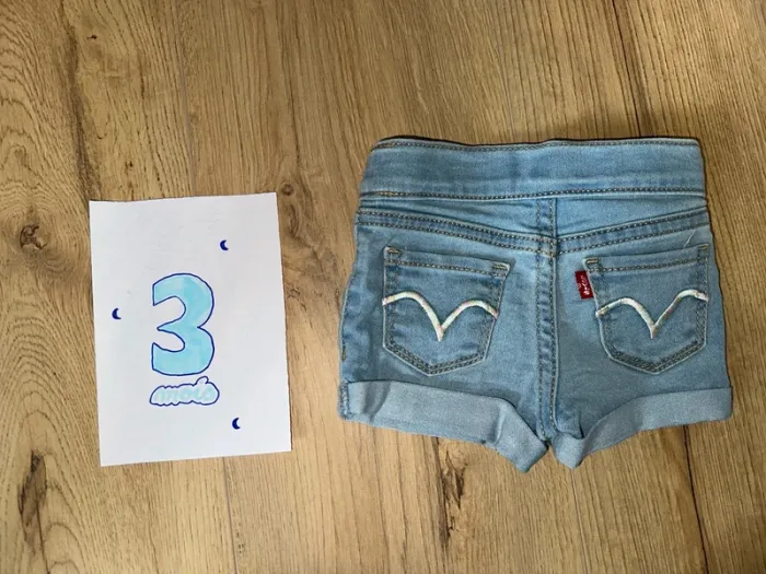 Short élastique 3 mois - photo numéro 2