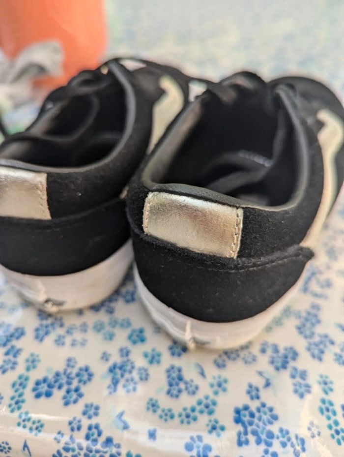 Baskets Vans en cuir noir et doré taille 37 - photo numéro 6